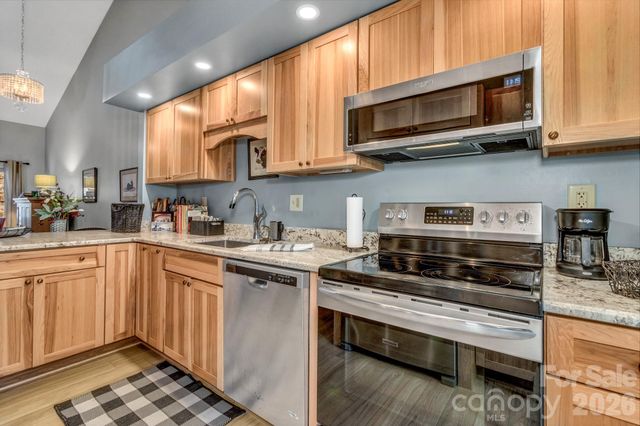 103 Cimarron Drive, Asheville, NC 28803