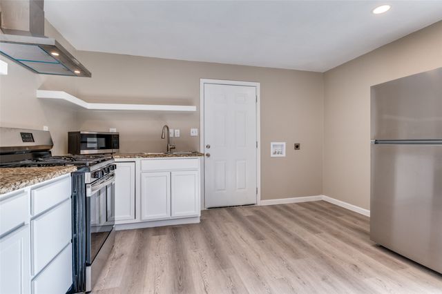 3818 Peoria Street, Dallas, TX 75212