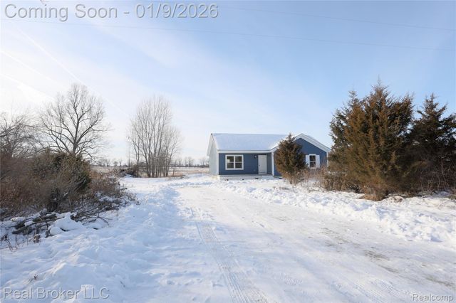 6640 Lemon Road, Bancroft Village, MI 48414