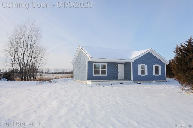 6640 Lemon Road, Bancroft Village, MI 48414