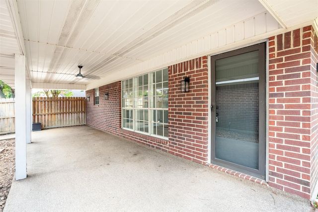 505 S 27th Street, Nederland, TX 77627