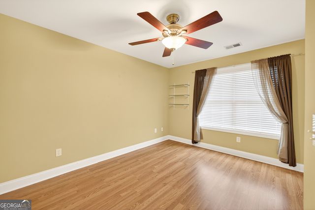 3910 Pineybrook Drive, Loganville, GA 30052