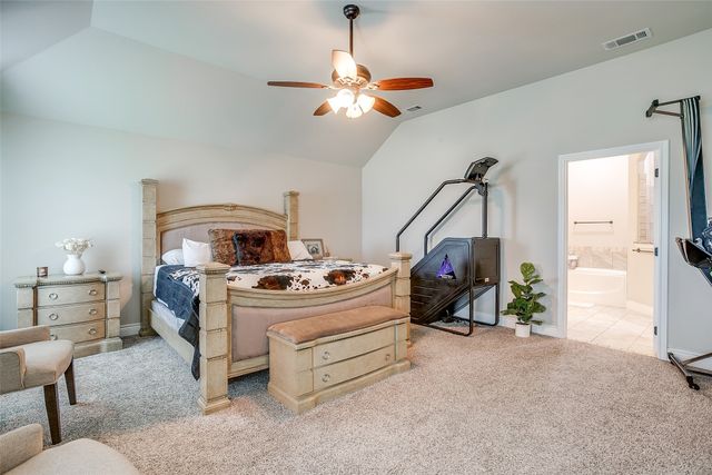 203 County Road 4221, Decatur, TX 76234