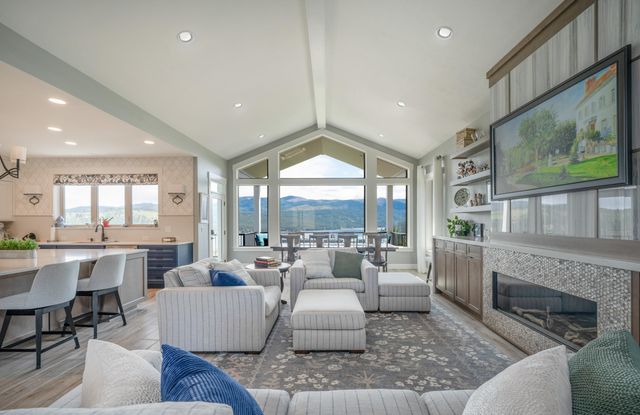 371 S Legend Tree Dr, Liberty Lake, WA 99019
