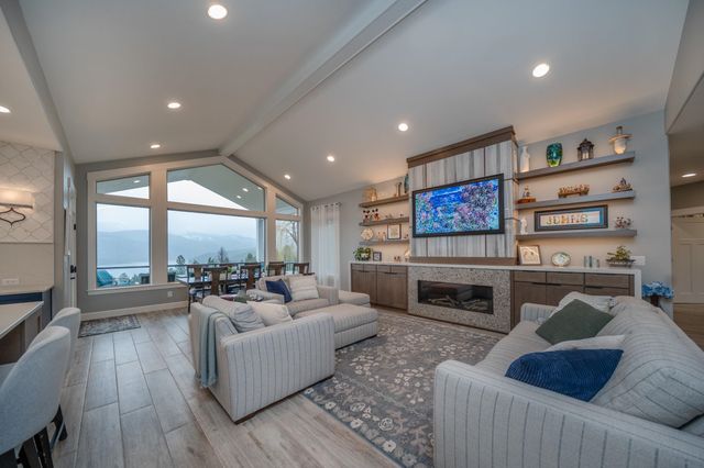 371 S Legend Tree Dr, Liberty Lake, WA 99019