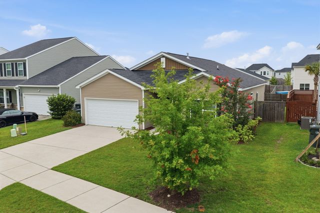 134 Clydesdale Circle, Summerville, SC 29486