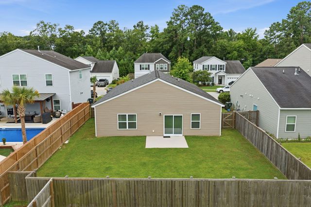 134 Clydesdale Circle, Summerville, SC 29486