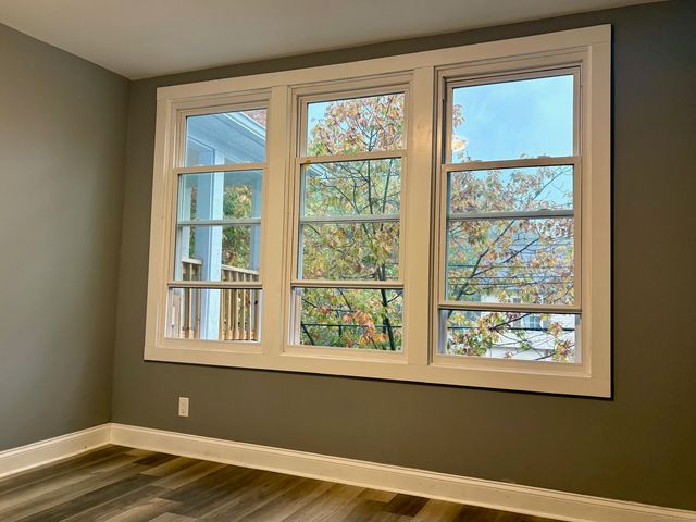 8 Read Street 2nd Floor, New Haven, CT 06511