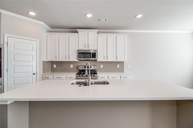 457 Oaklawn Park, Dacula, GA 30019