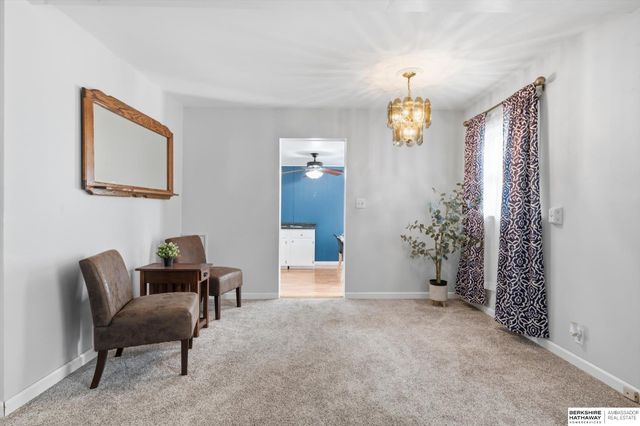 904 Hopkins Drive, Bellevue, NE 68005