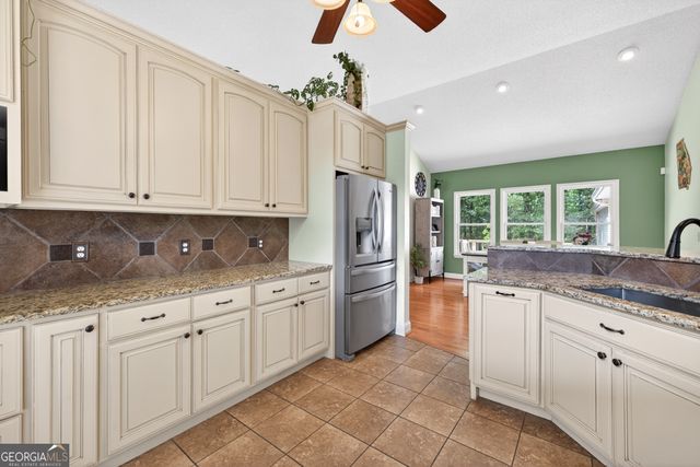 606 Academy Woods Drive, Jefferson, GA 30549
