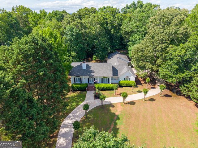 606 Academy Woods Drive, Jefferson, GA 30549