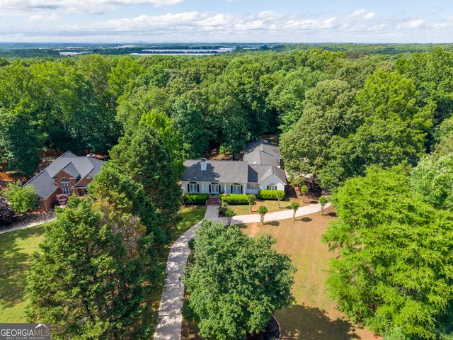 606 Academy Woods Drive, Jefferson, GA 30549