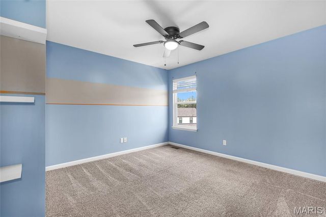 437 Valley Oaks Drive, Wentzville, MO 63385
