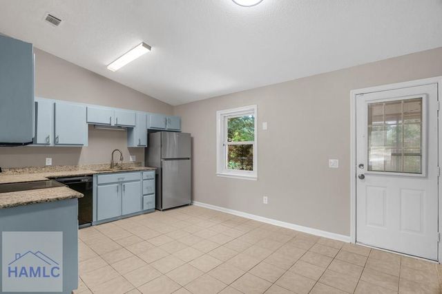 1016 Farr Court, Hinesville, GA 31313