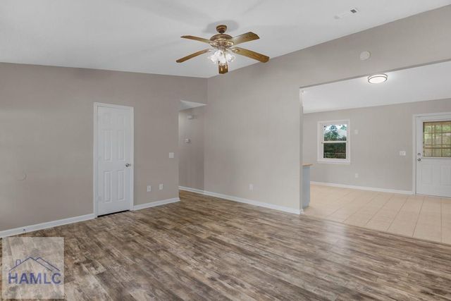 1016 Farr Court, Hinesville, GA 31313