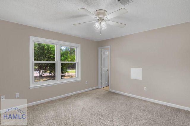 1016 Farr Court, Hinesville, GA 31313