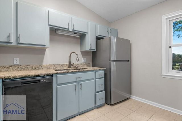 1016 Farr Court, Hinesville, GA 31313