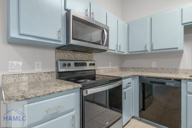 1016 Farr Court, Hinesville, GA 31313