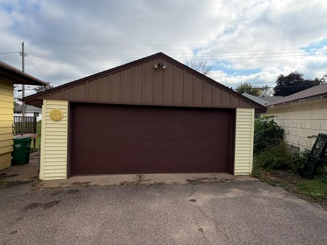 124 Gibraltar Road, Fridley, MN 55421