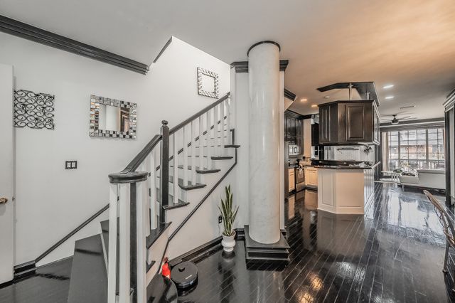 619 Lochngreen Trail, Arlington, TX 76012