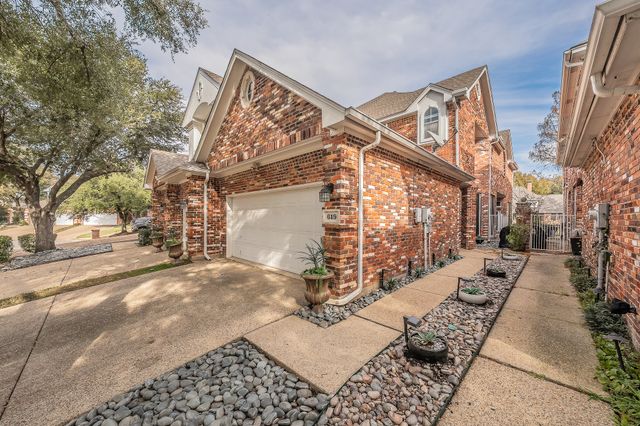 619 Lochngreen Trail, Arlington, TX 76012