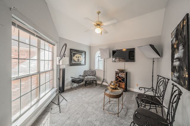 619 Lochngreen Trail, Arlington, TX 76012