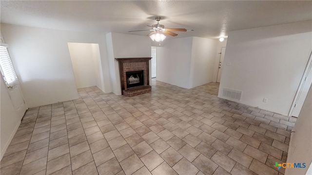 3807 John Haedge Drive, Killeen, TX 76549
