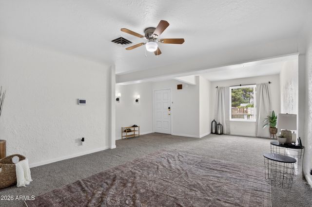 1011 E 3RD Avenue, Mesa, AZ 85204