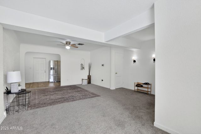 1011 E 3RD Avenue, Mesa, AZ 85204