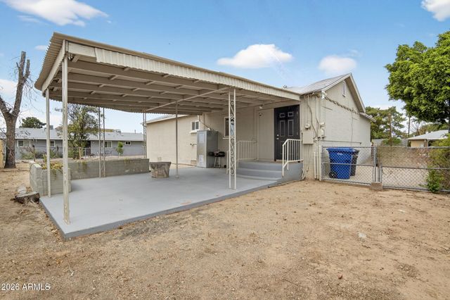 1011 E 3RD Avenue, Mesa, AZ 85204