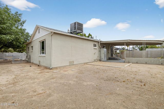 1011 E 3RD Avenue, Mesa, AZ 85204