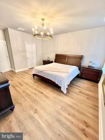 106 CHARLES LN, Harleysville, PA 19438