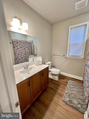 106 CHARLES LN, Harleysville, PA 19438