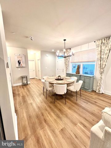 106 CHARLES LN, Harleysville, PA 19438