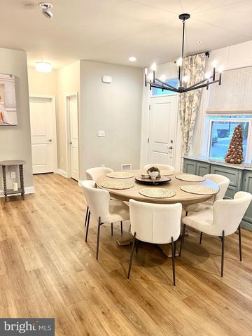 106 CHARLES LN, Harleysville, PA 19438