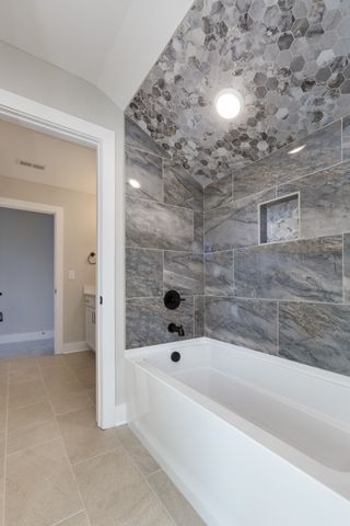 3017 Sandstone Way, Hendersonville, TN 37075