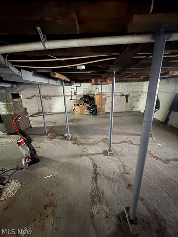 332 Arch Street, Akron, OH 44304