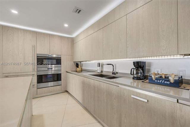 4111 S Ocean Dr 3706, Hollywood, FL 33019