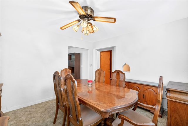 21 Boyka Dr, Finleyville, PA 15332