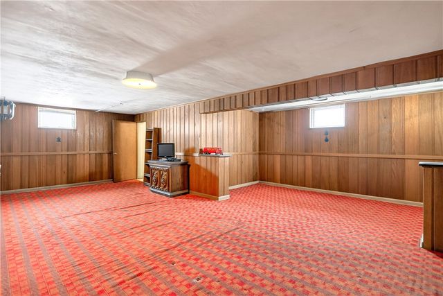 21 Boyka Dr, Finleyville, PA 15332