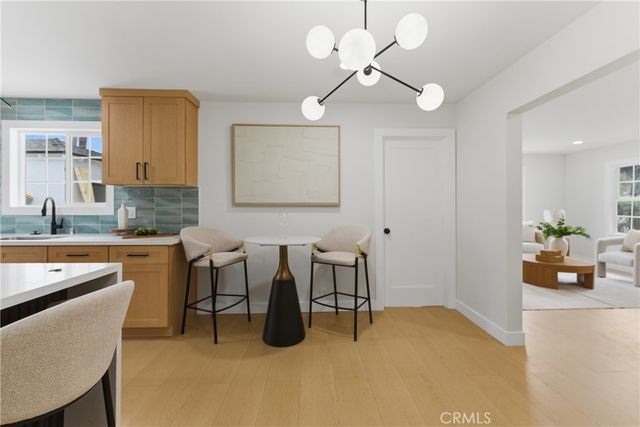 2010 Golden, Long Beach, CA 90806