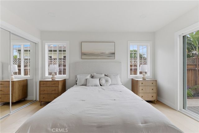 2010 Golden, Long Beach, CA 90806