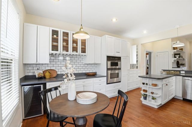 3616 Woodbridge Place, Cincinnati, OH 45226