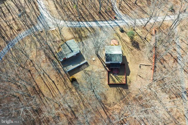 515 GLOYD LN, Great Cacapon, WV 25422