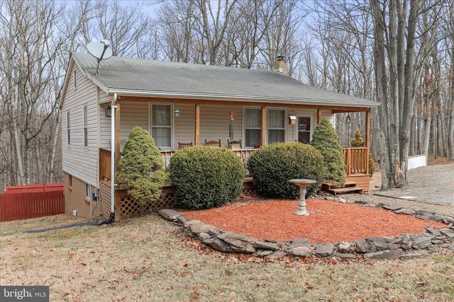 515 GLOYD LN, Great Cacapon, WV 25422