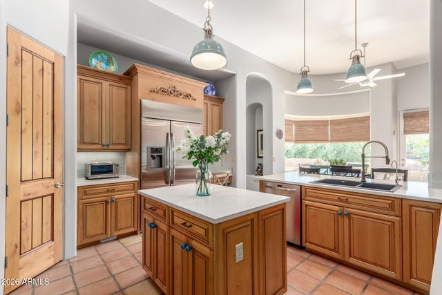 7417 E SUGARLOAF Street, Mesa, AZ 85207