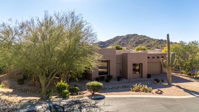 7417 E SUGARLOAF Street, Mesa, AZ 85207