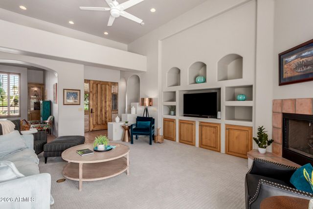 7417 E SUGARLOAF Street, Mesa, AZ 85207