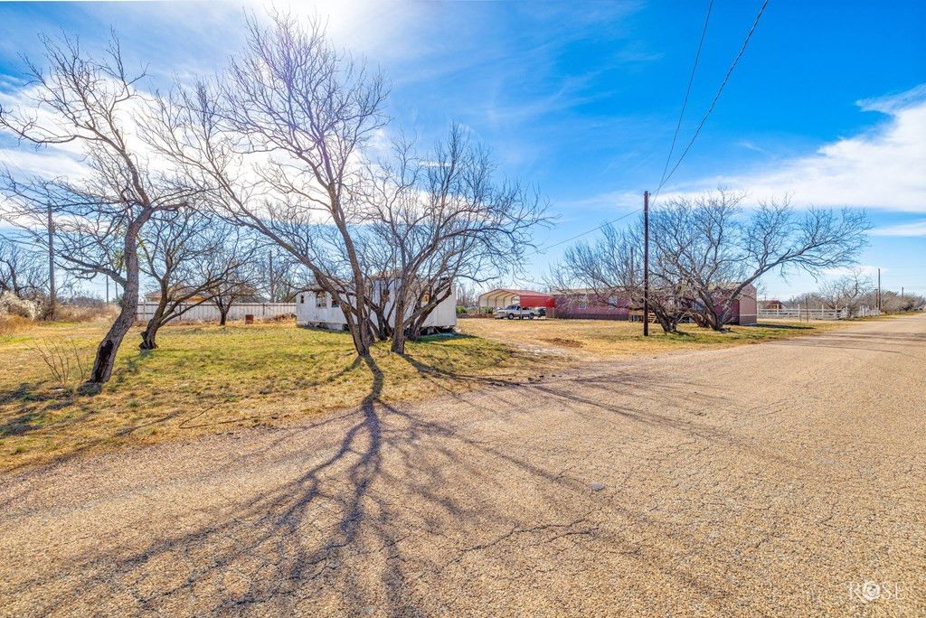 Image 21 of property listing at 10290 Cottontail Lane, San Angelo, TX 76903